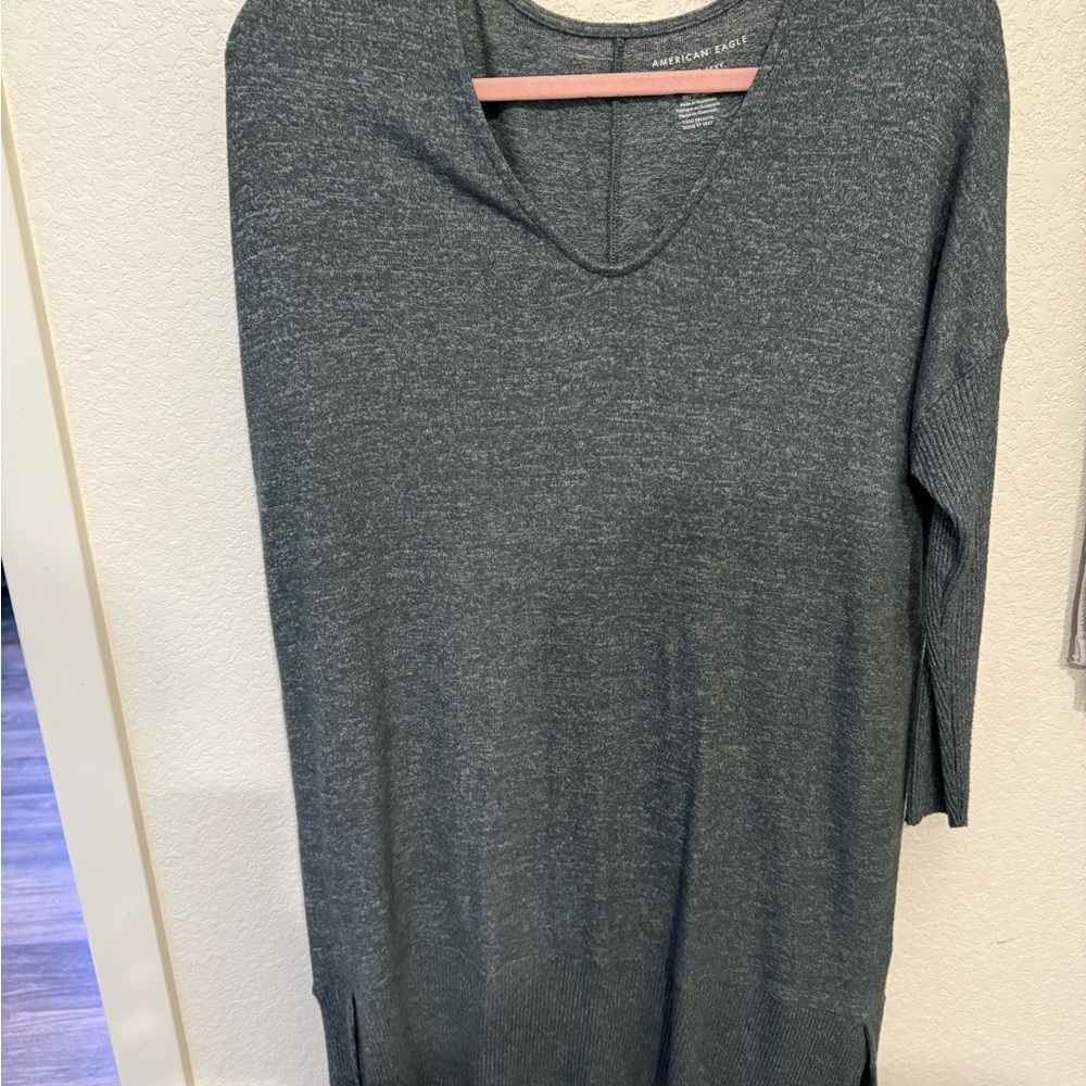American Eagle Green V-Neck Sweater Dress
